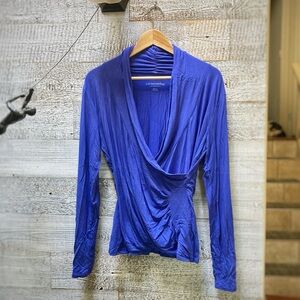 Soft Surroundings | Surplice/Faux-Wrap Long-Sleeved V-Neck Top - M, Blue